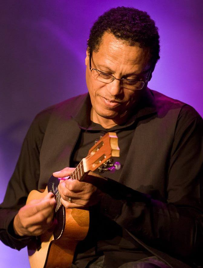 José António